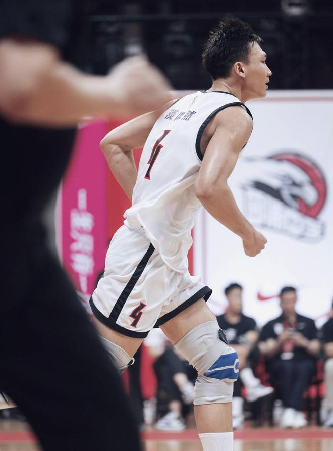 开云在线赛事平台-刀光剑影胜利道路，黑龙江男篮成为季后赛新希望