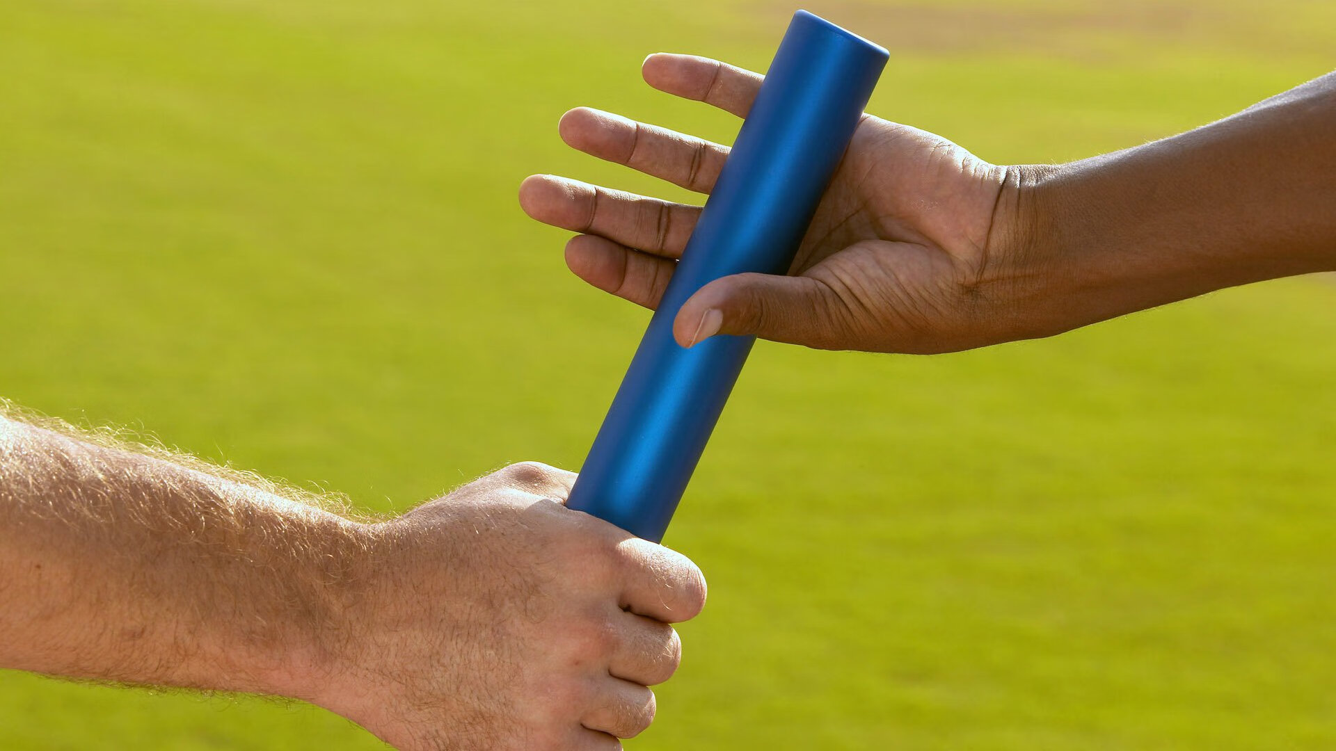 开云体育中国-欧冠决赛之夜,劳塔罗以防守艺术锁死对手,铸就传奇